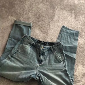 Holister mom jeans!